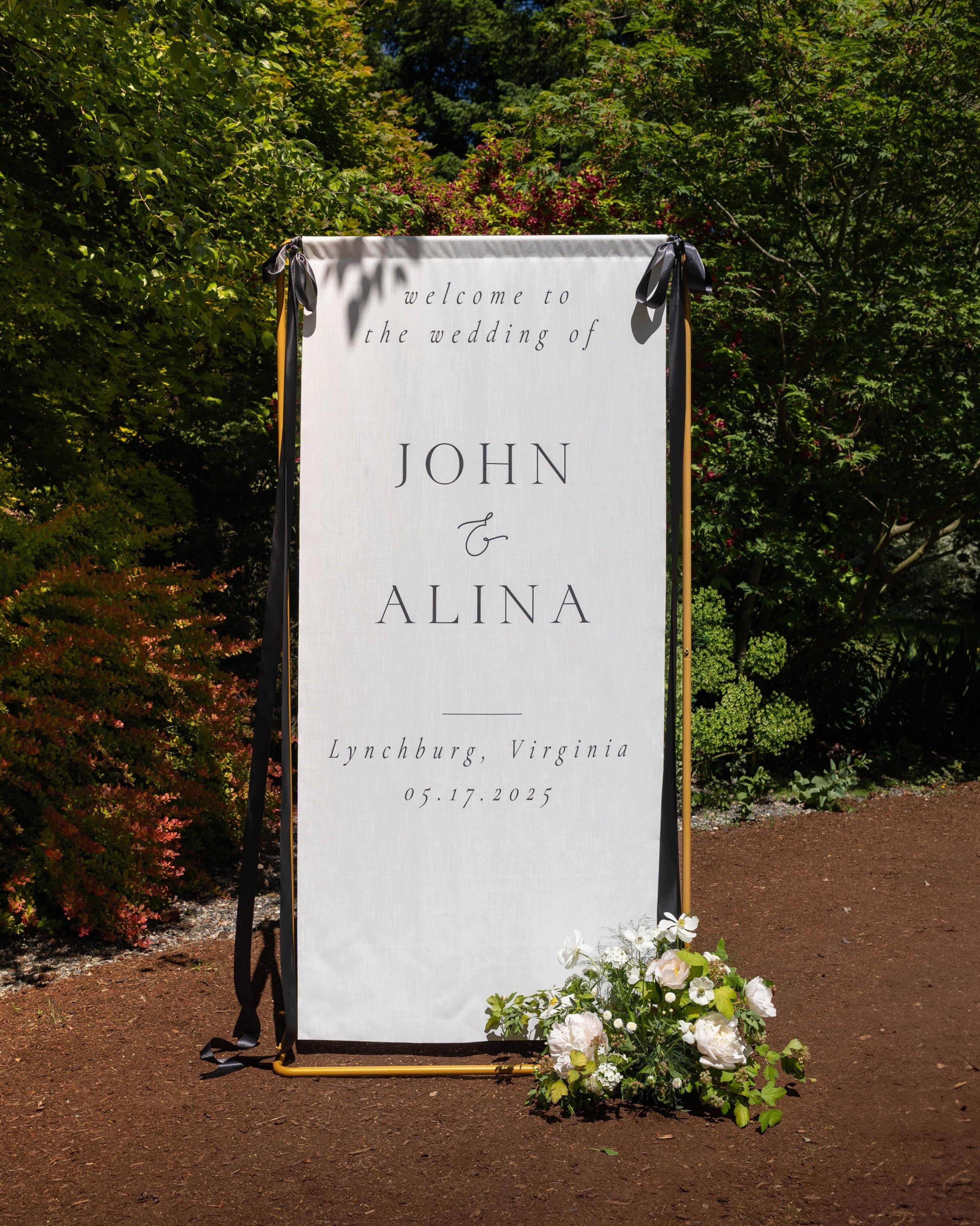 Custom Wedding Fabric Sign, Linen Wedding Welcome Sign, Modern Outdoor Wedding Banner, Personalized Wedding Decoration, Engagement Sign
