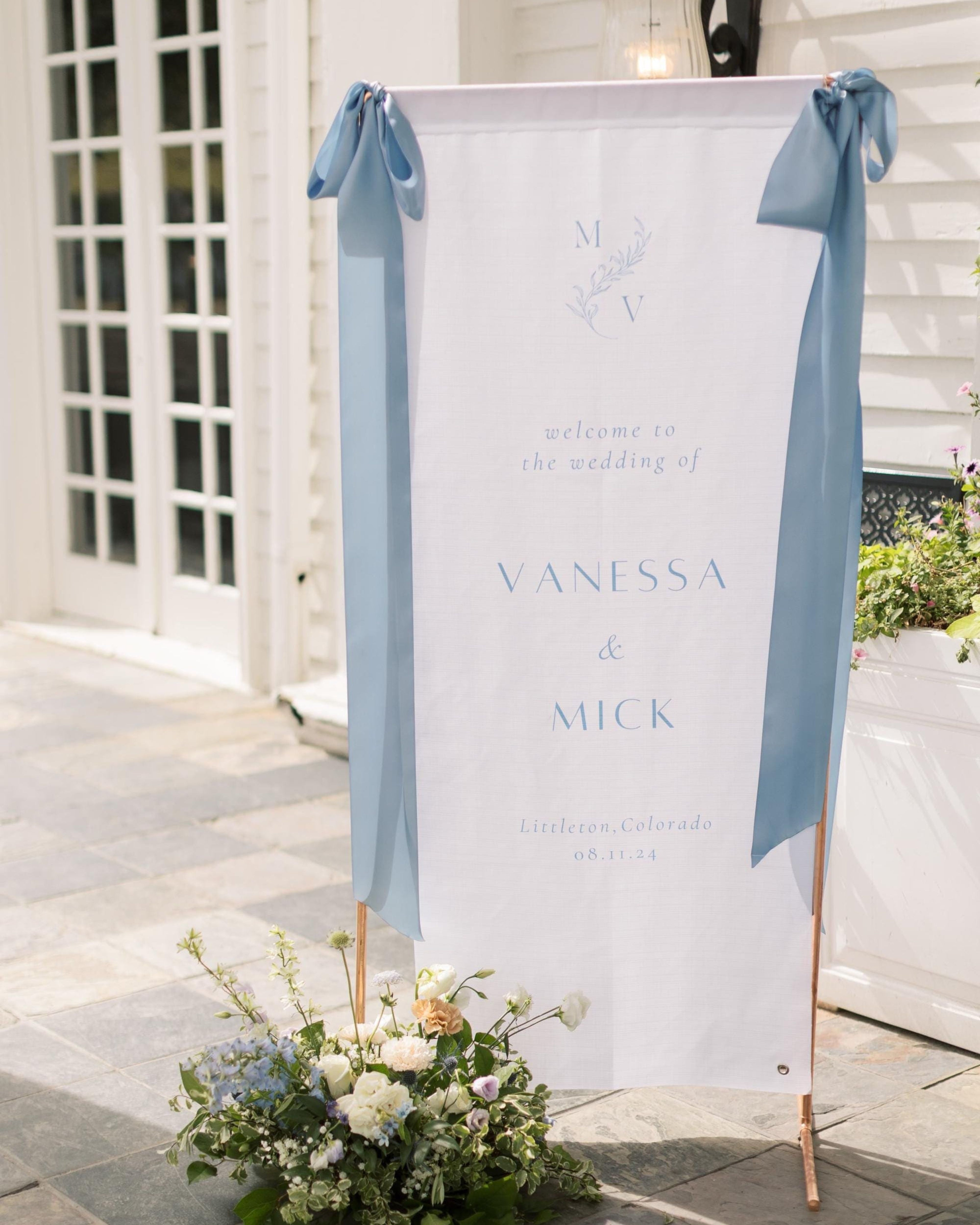 Custom Wedding Fabric Sign, Linen Wedding Welcome Sign, Modern Outdoor Wedding Banner, Personalized Wedding Decoration, Engagement Sign