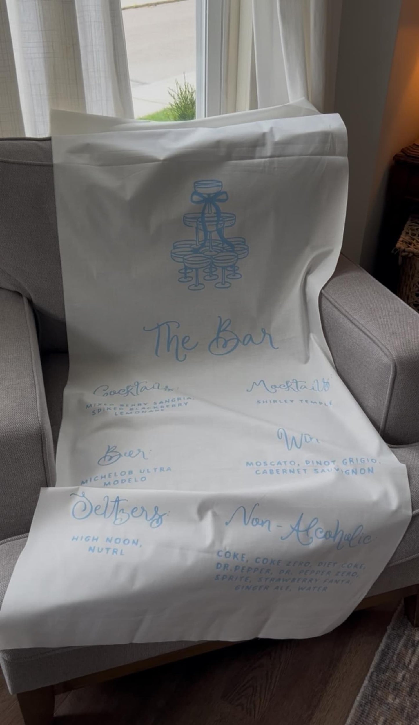 Fabric Wedding Signs: Welcome & Cocktails